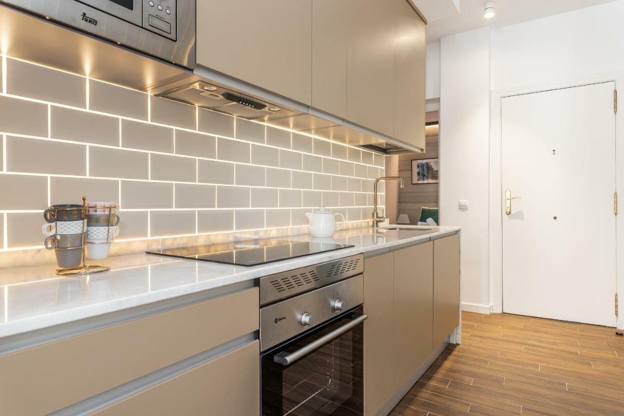 Waou Sol Es Mia - Corta Duracion Apartment Madrid Bagian luar foto