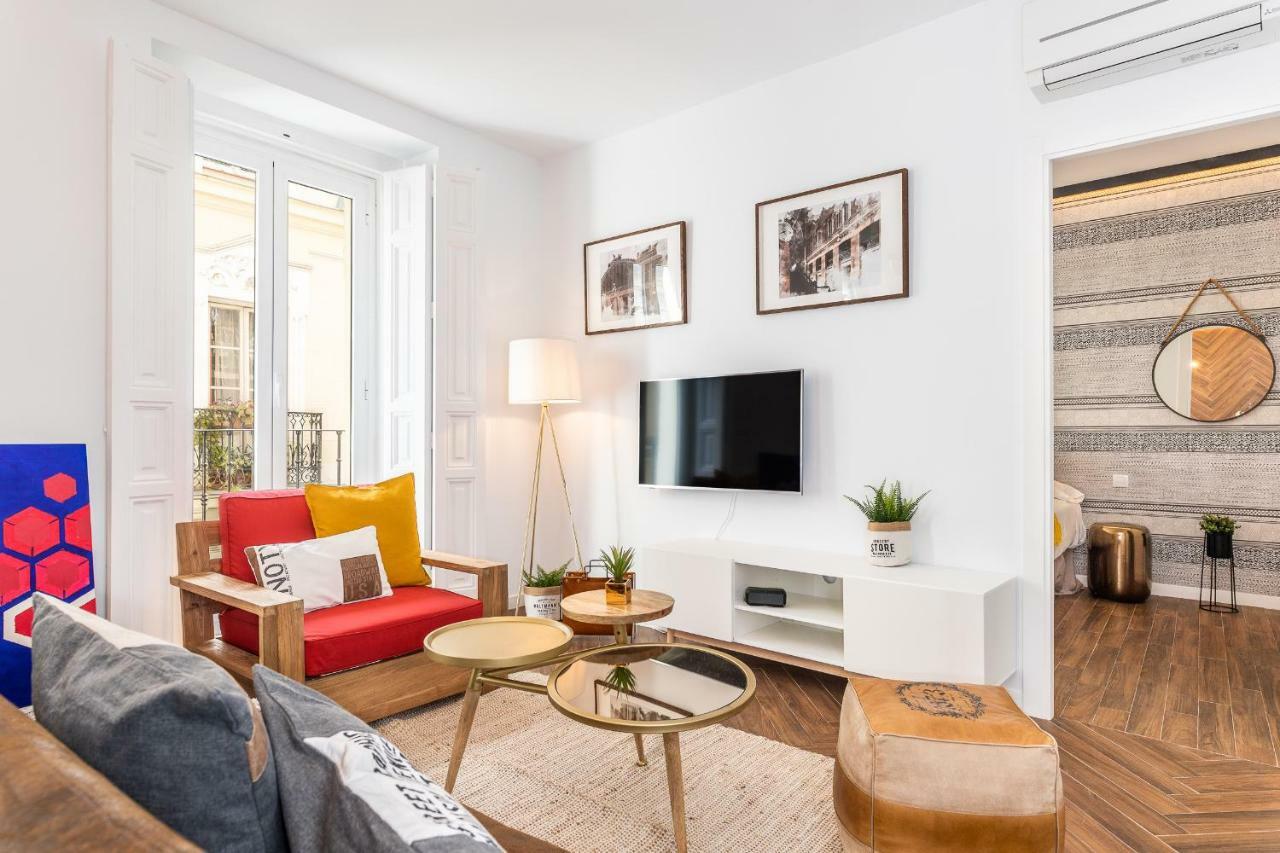 Waou Sol Es Mia - Corta Duracion Apartment Madrid Bagian luar foto