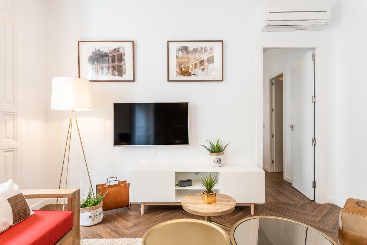 Waou Sol Es Mia - Corta Duracion Apartment Madrid Bagian luar foto